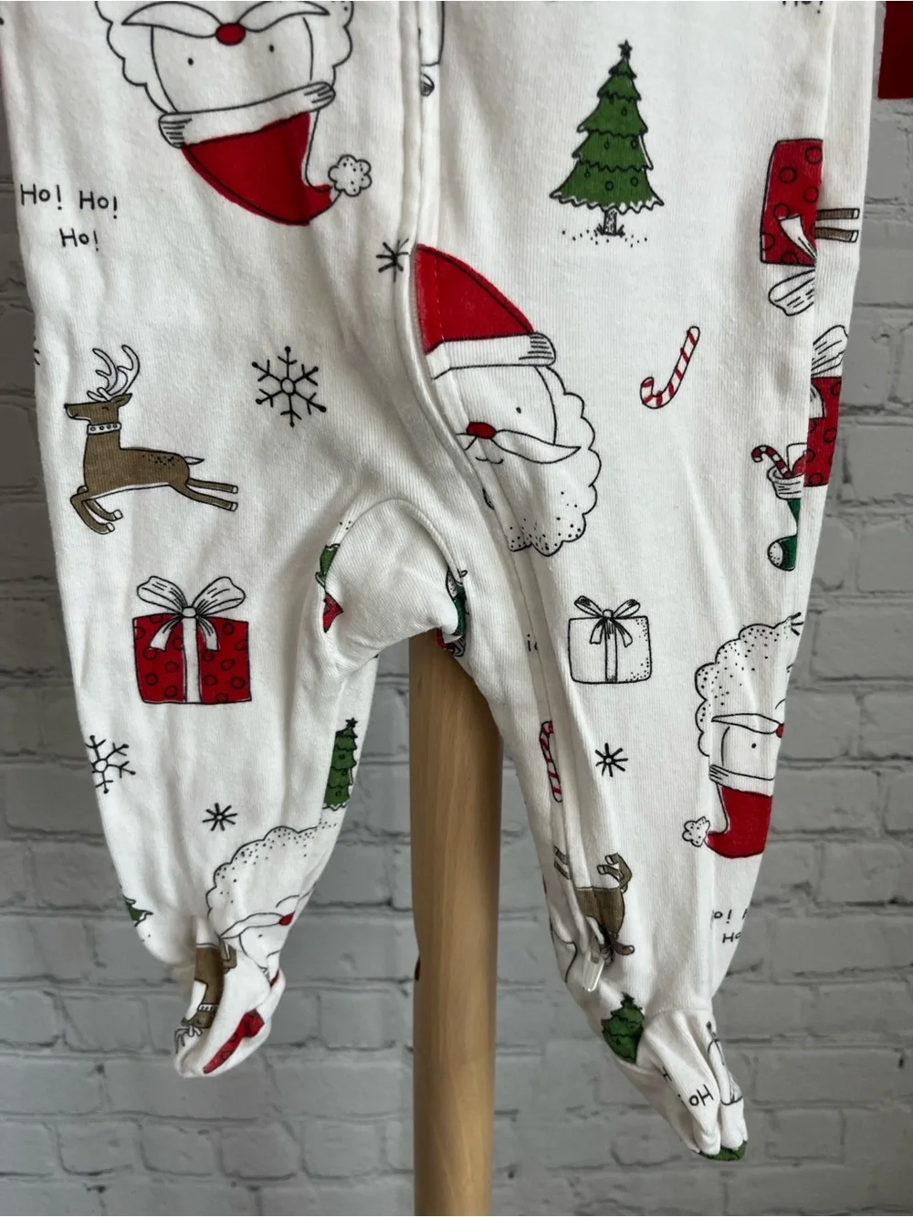 ⭐️⭐️ PICK 5 / $20 Carter's Baby Red & White Christmas Santa Footed Sleeper